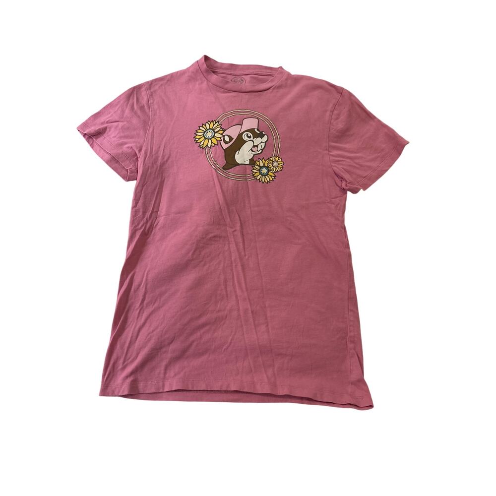 Bu-cees I love me some boots and Buc-ees small pink t shirt